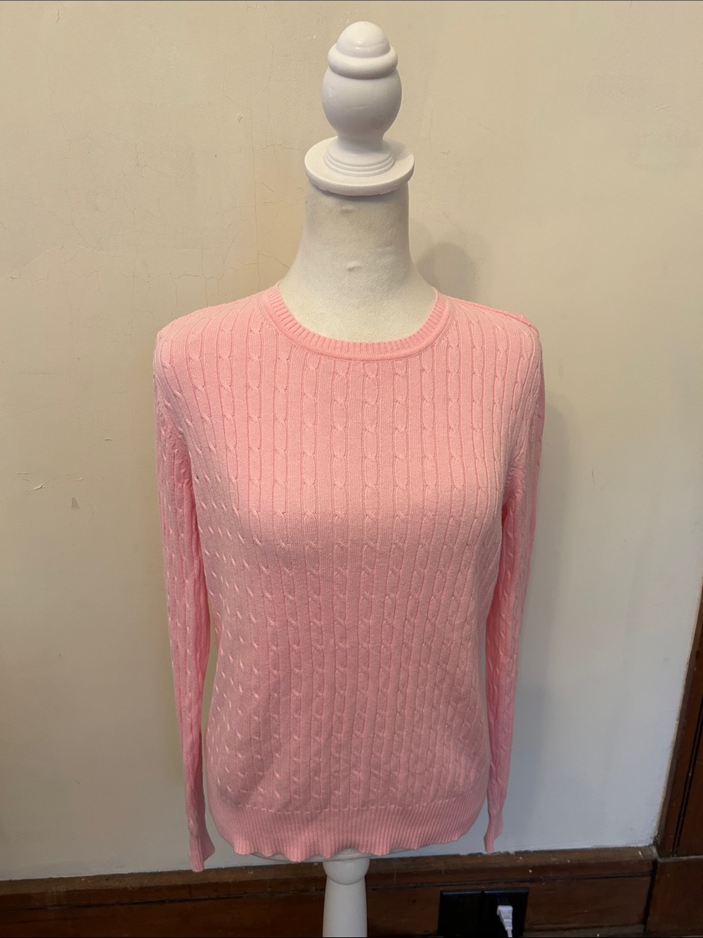 Kim Rogers Classic Pink Cable-Knit Crewneck Sweater Size S EUC